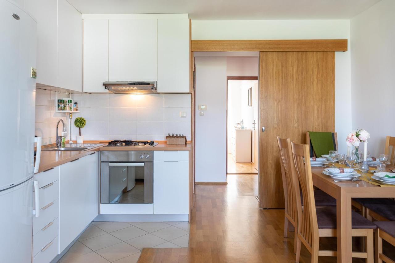 Spacious 2Bdr Apartment With A Cute Balcony Zagabria Esterno foto