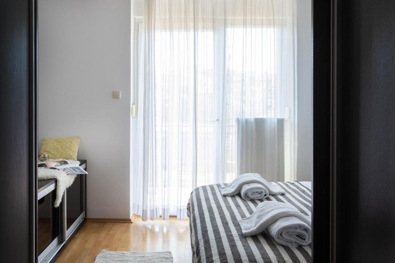 Spacious 2Bdr Apartment With A Cute Balcony Zagabria Esterno foto